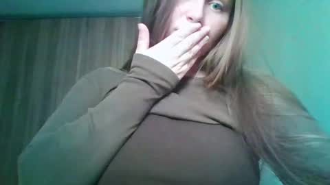 evasapples2026 online show from 05.01.26