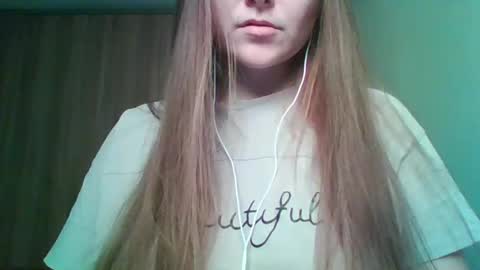 evasapples2026 online show from 05.11.26