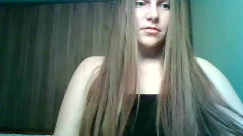 evasapples2026 online show from 05.24.26