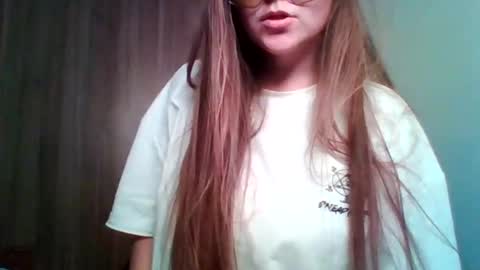 evasapples2026 online show from 06.08.26