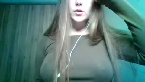 evasapples2026 online show from 06.19.26