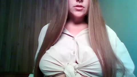 evasapples2026 online show from 06.25.26