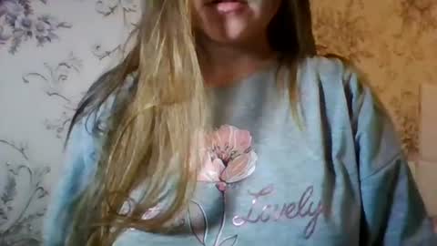evasapples2026 online show from 06.29.26
