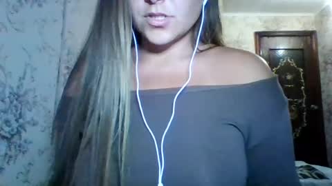 evasapples2026 online show from 07.17.26