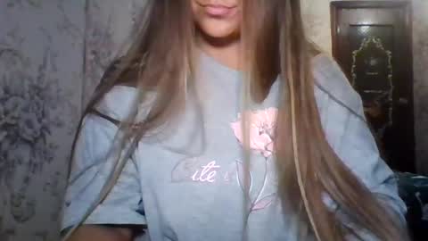 evasapples2026 online show from 07.29.26