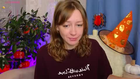 Snapshot of evashiny_ chatting on 10.24.25 Eve online show from 10.24.25