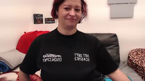 Eva Twiss online show from 06.17.26