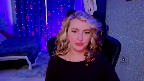 Snapshot of evavibe chatting on 02.27.26 evavibe online show from 02.27.26