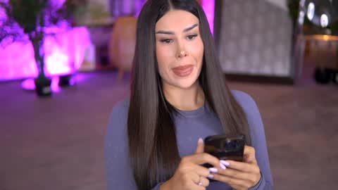 Eva online show from 01.15.25