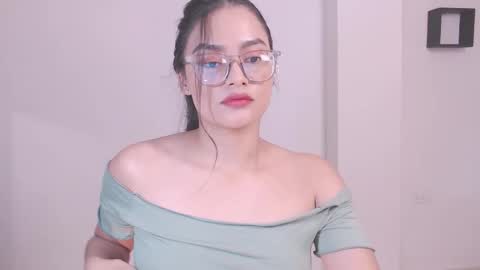 Snapshot of eve_rox18 chatting on 01.14.26 Eve Rox18 online show from 01.14.26