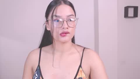 Snapshot of eve_rox18 chatting on 02.23.26 Eve Rox18 online show from 02.23.26