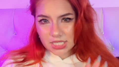 Martina Soler  online show from 04.15.26