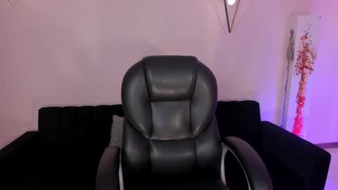 Eve  online show from 09.16.25