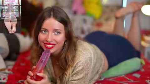 Evechuuu online show from 09.17.25