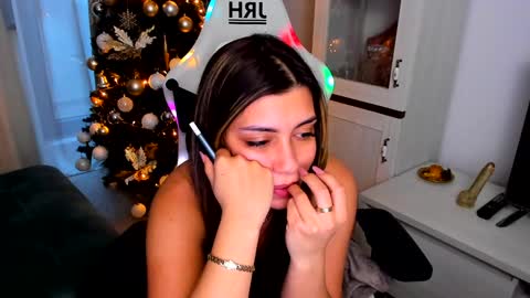 eveeevian online show from 01.04.25