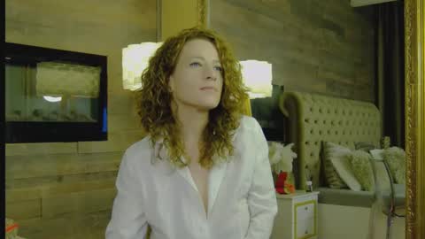 EveHamilton online show from 12.06.24