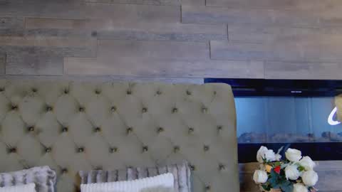 EveHamilton online show from 02.26.25