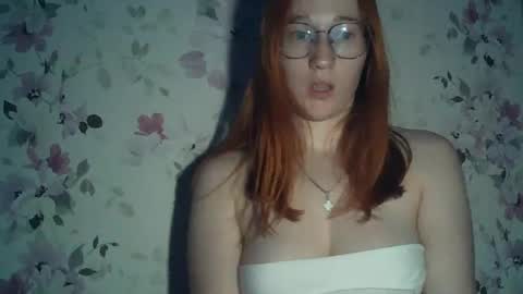 Snapshot of eveliina_shy chatting on 06.29.26 Evelina online show from 06.29.26