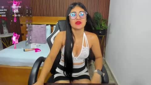 BELLA online show from 03.10.25