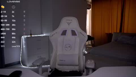 Snapshot of evelina_fox chatting on 07.10.26 Evelina online show from 07.10.26