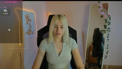 Evelina online show from 05.05.26