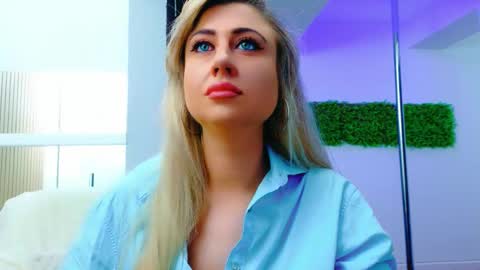 EvelinHill online show from 03.15.26