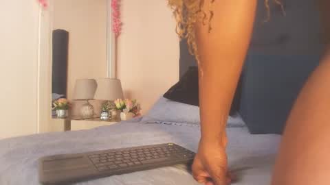 DAYANITA online show from 06.20.26