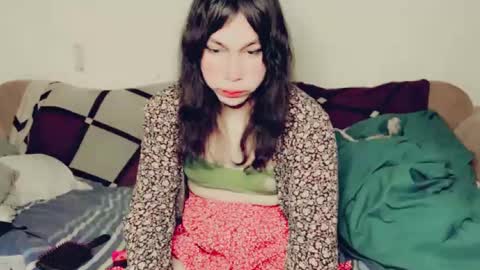 Snapshot of evelyn420521 chatting on 12.27.24 evelyn420521 online show from 12.27.24