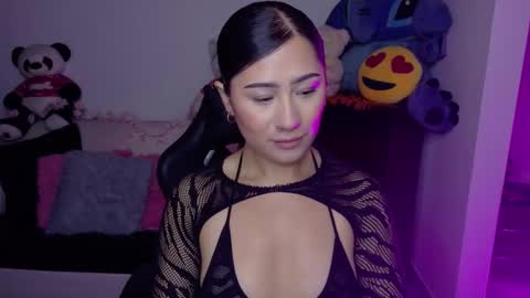 Evelyn online show from 10.14.25