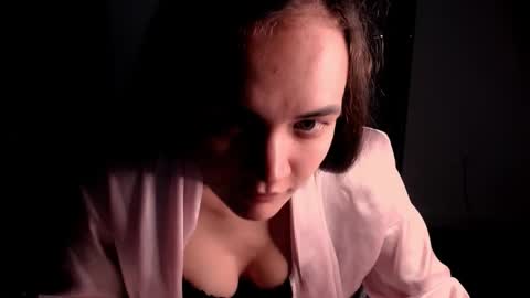 Snapshot of evelyn_gg chatting on 10.04.25 Evelyn online show from 10.04.25