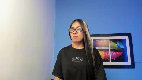 evelyn_lovv online show from 11.12.25