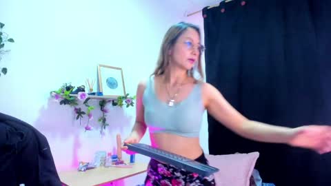 evelyn_miller___ online show from 04.29.26