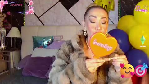 EvelynaGrey online show from 07.10.26