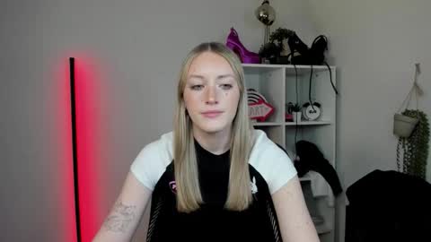 evelynblond online show from 04.01.26