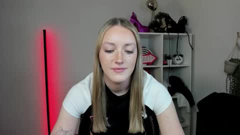 evelynblond online show from 04.01.26