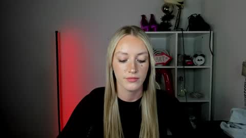 evelynblond online show from 06.22.26