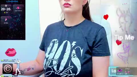 Snapshot of evelyne_rose chatting on 08.04.26 evelyne_rose online show from 08.04.26