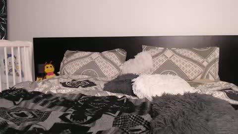 Evelyne online show from 12.01.24