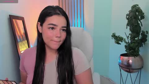 Evelyn Woods online show from 12.28.24