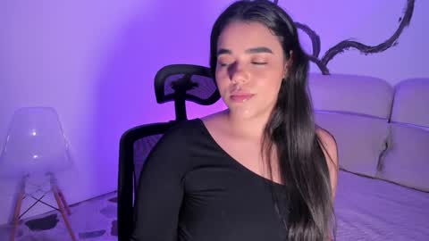 Evelyn Woods online show from 01.22.25