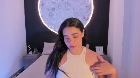Evelyn Woods online show from 01.29.25