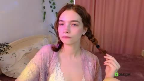 evi_brook online show from 10.08.25