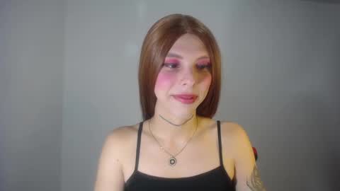 Snapshot of evi_kitty chatting on 01.26.25 Evi online show from 01.26.25