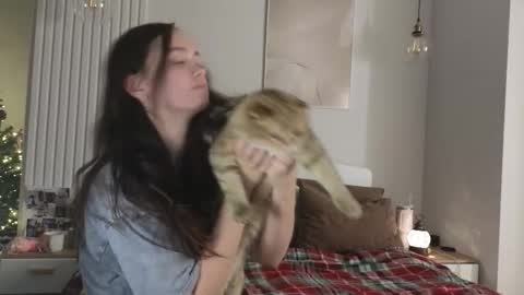 evi_woow online show from 12.22.25