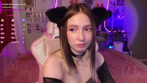 Evie online show from 05.08.26