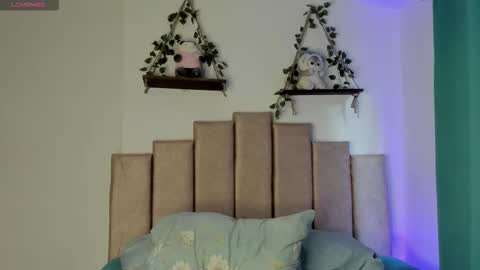 Snapshot of evieh1_ chatting on 03.25.26 Ivi Alejandra online show from 03.25.26