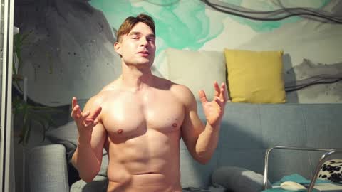 Snapshot of evildavil chatting on 12.11.24 David online show from 12.11.24