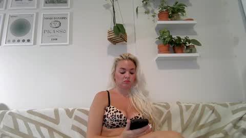 Badblondebunny online show from 02.24.25