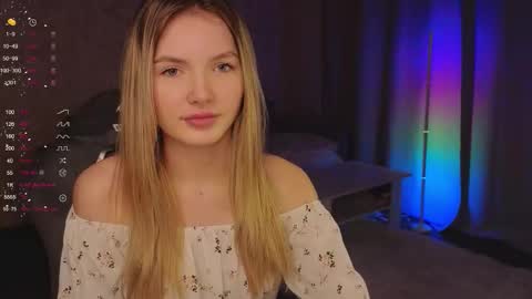 Evelyn online show from 11.26.25