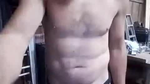 Snapshot of evolvingmass chatting on 09.30.25 evolvingmass online show from 09.30.25